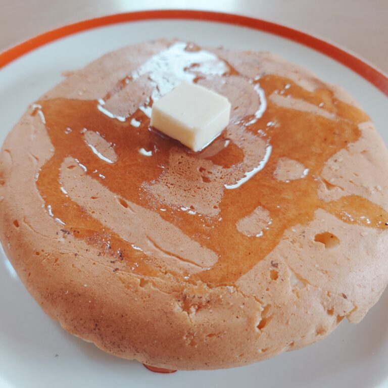 お餅入りホットケーキ🥞