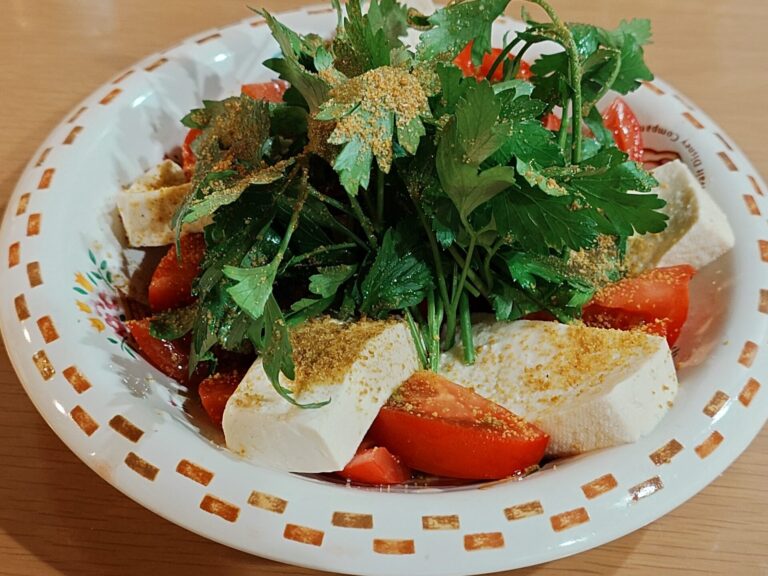 トマトと豆腐のカプレーゼ
