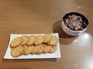 ルヴァンクラッカーとまろやかツナと豆のディップ