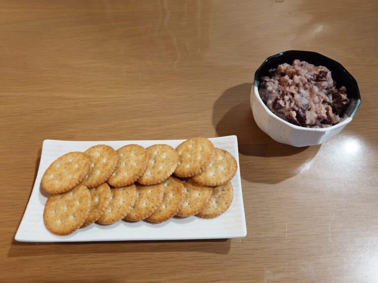ルヴァンクラッカーとまろやかツナと豆のディップ