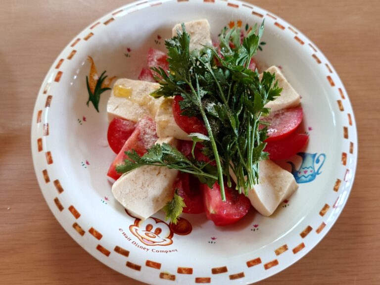 トマトと豆腐のカプレーゼ