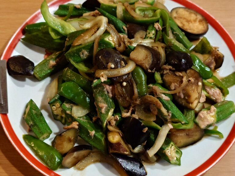 夏野菜のカレー炒め
